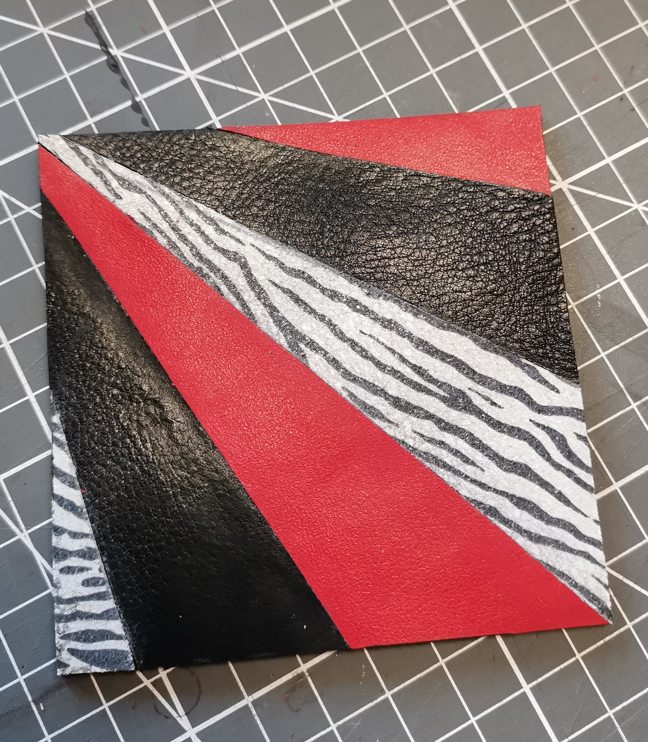 Créer vos dessous de verre en marqueterie de cuir