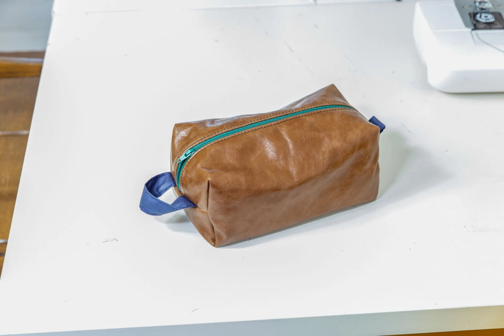 Créer votre trousse de toilette en cuir