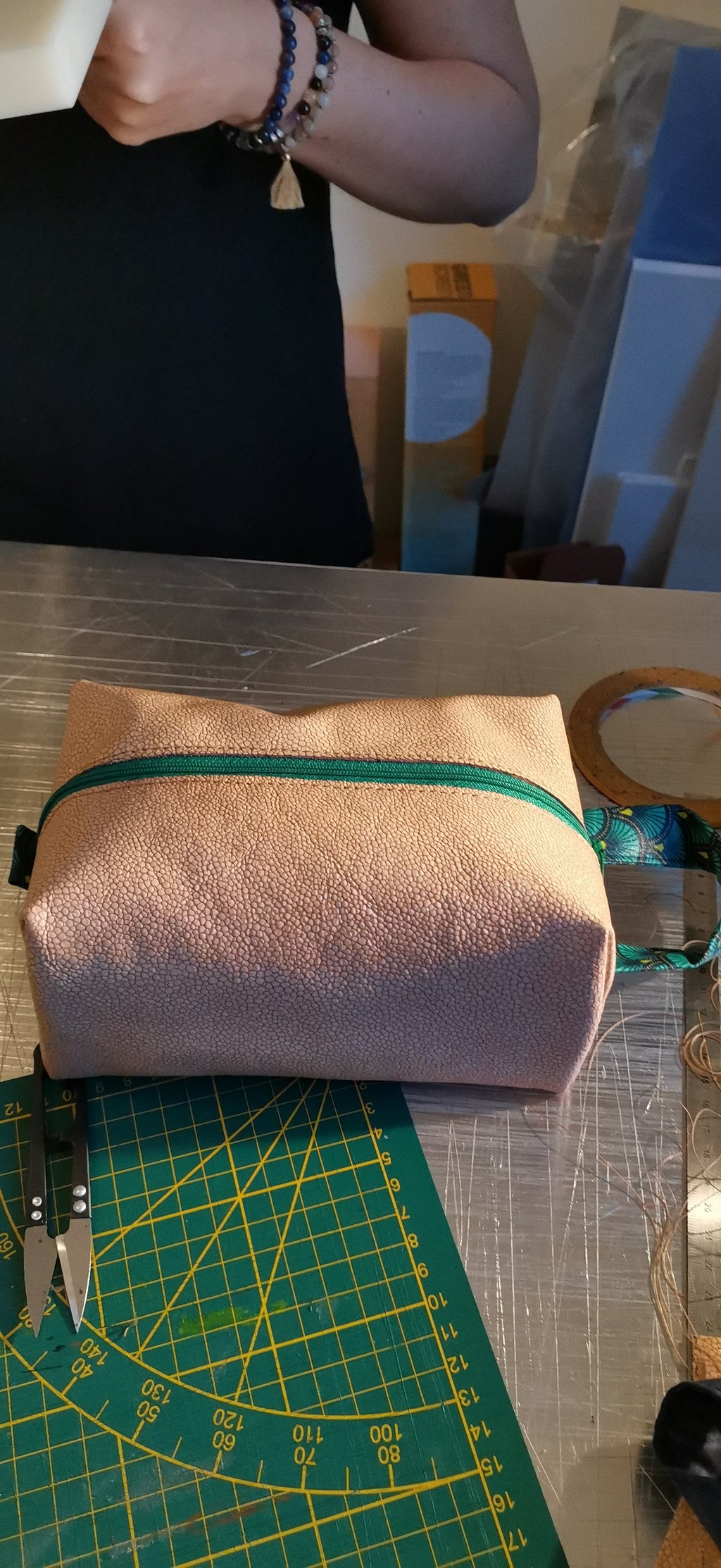 Créer votre trousse de toilette en cuir